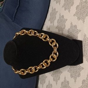 Goldtone necklace